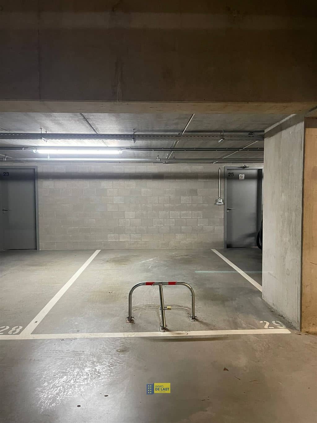 Staanplaats - binnen in Ranst