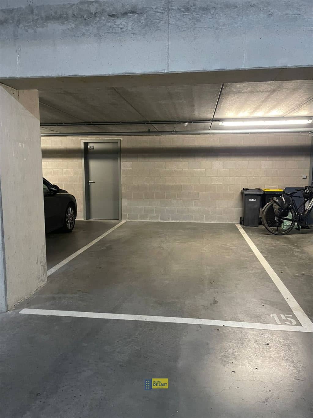 Staanplaats - binnen in Ranst